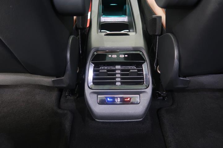 Hvid VW ID.4 fra 2022