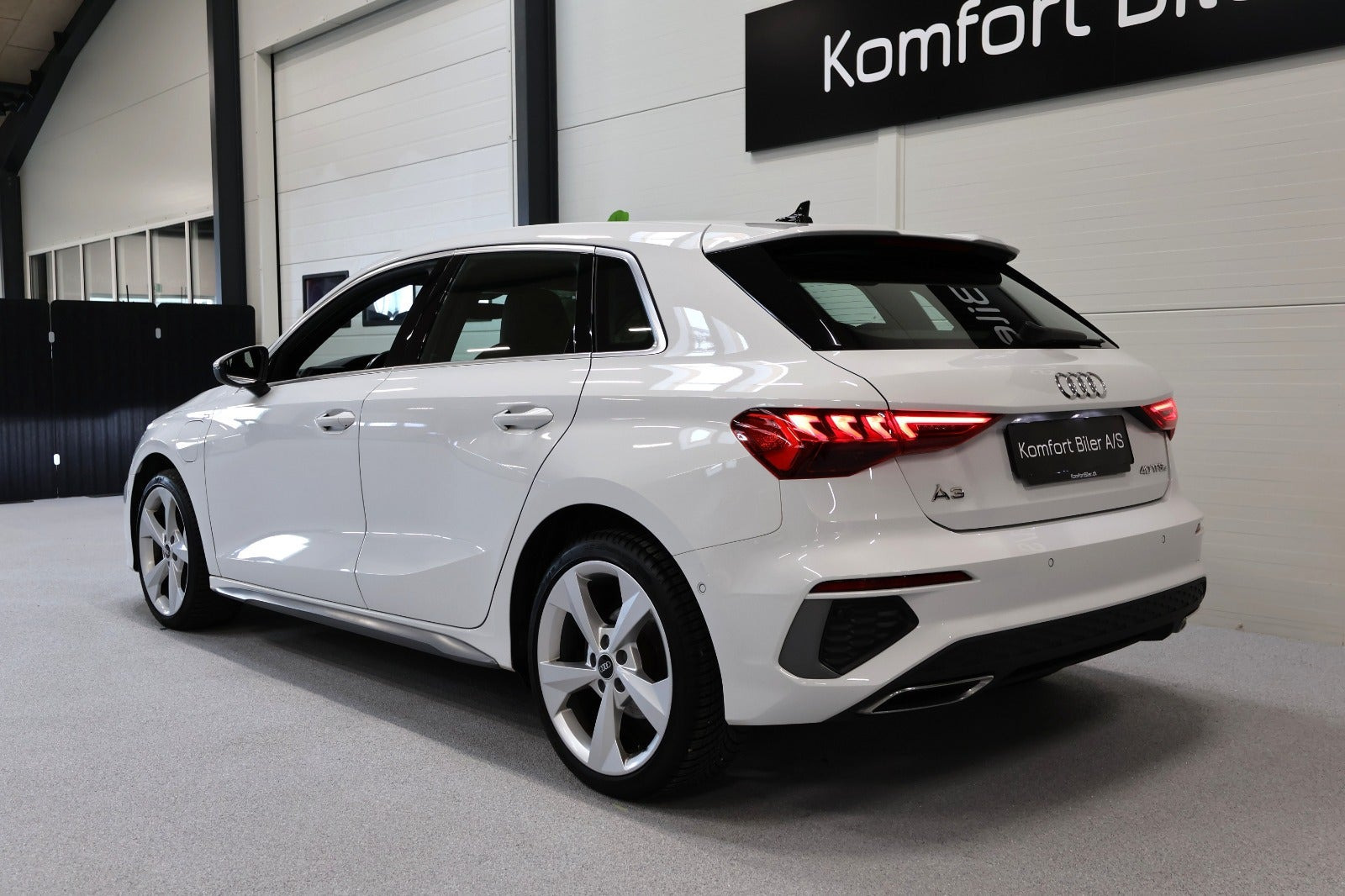 Hvid Audi A3 fra 2021