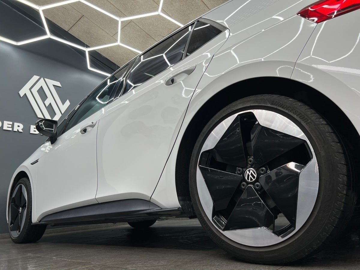Hvid VW ID.3 fra 2020