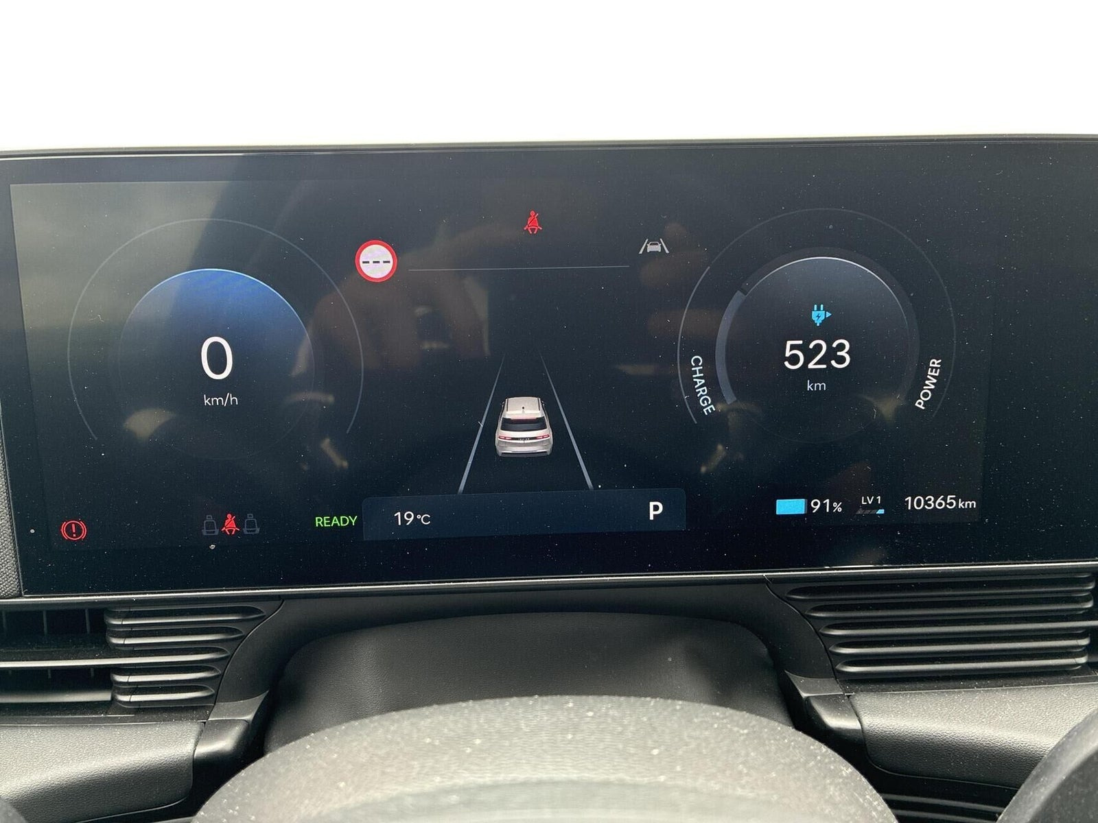 Rød Hyundai Ioniq 5 fra 2025