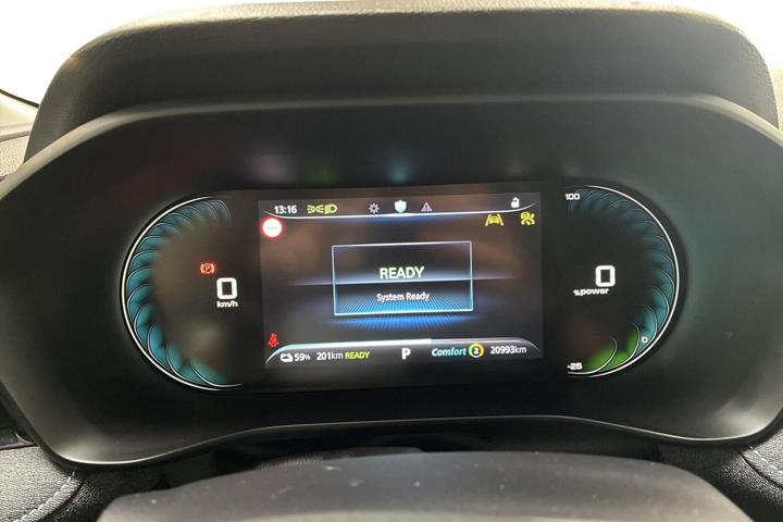 Rød MG MG5 fra 2024