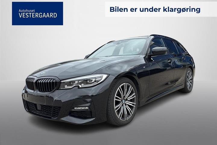 Sort BMW 330i fra 2020