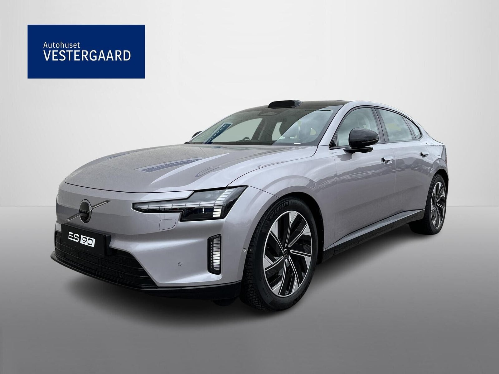 Sølv Volvo ES90 fra 2026