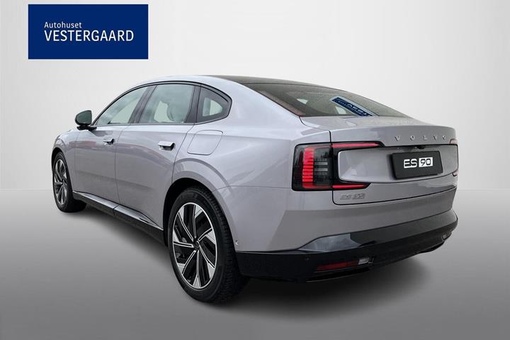 Sølv Volvo ES90 fra 2026