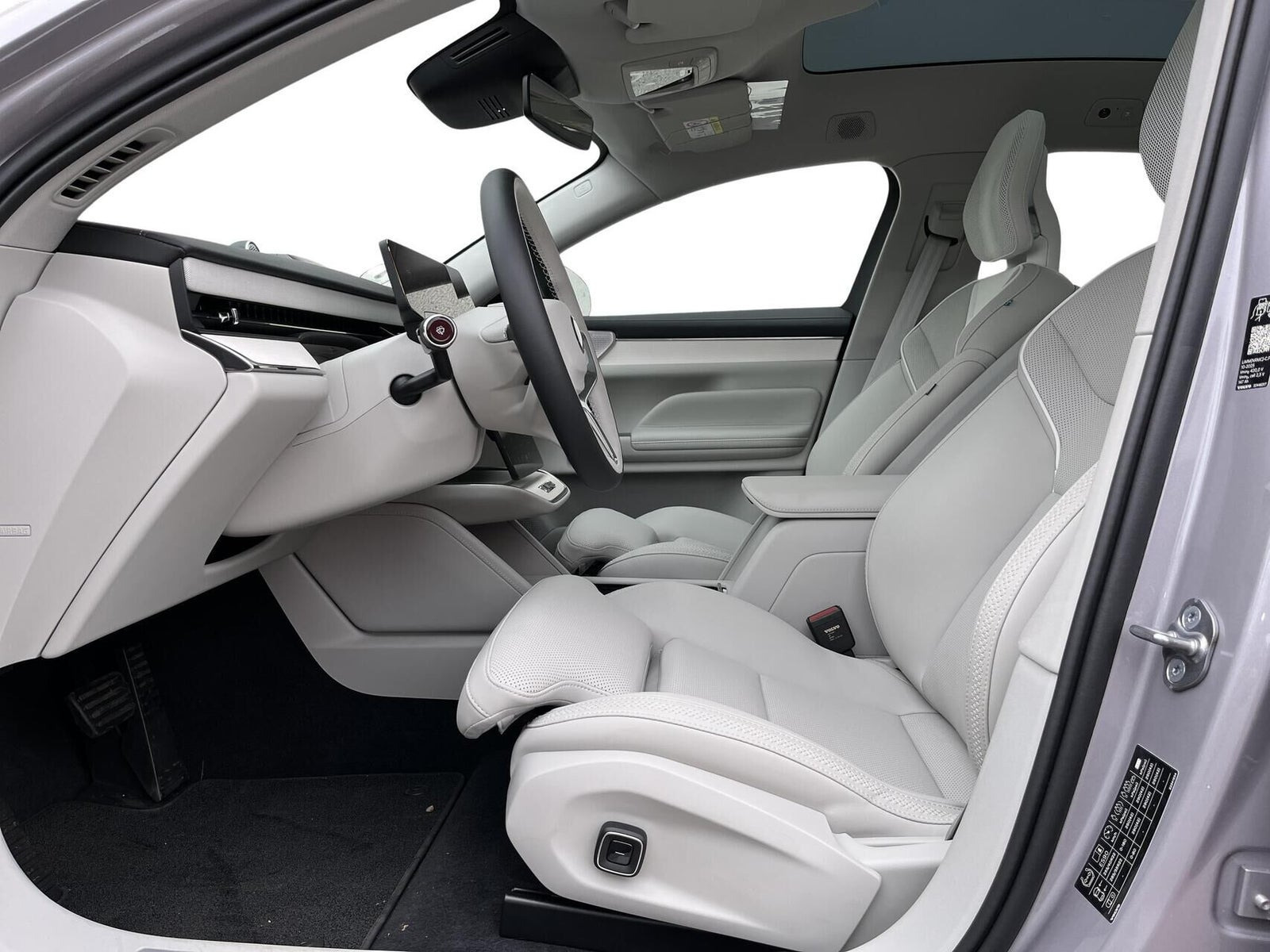Sølv Volvo ES90 fra 2026