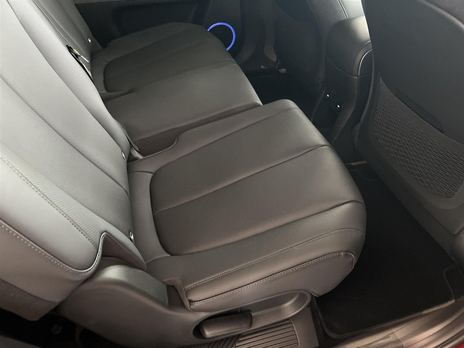 Rød Hyundai Ioniq 5 fra 2025