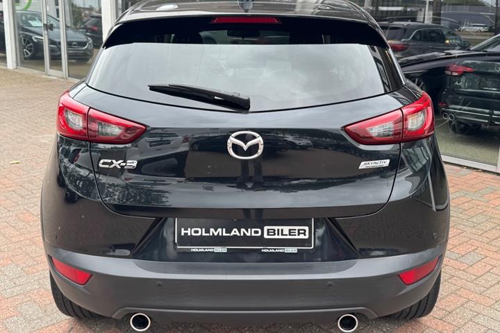Sort Mazda CX-3 fra 2017