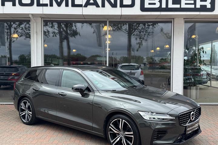 Brun Volvo V60 fra 2021