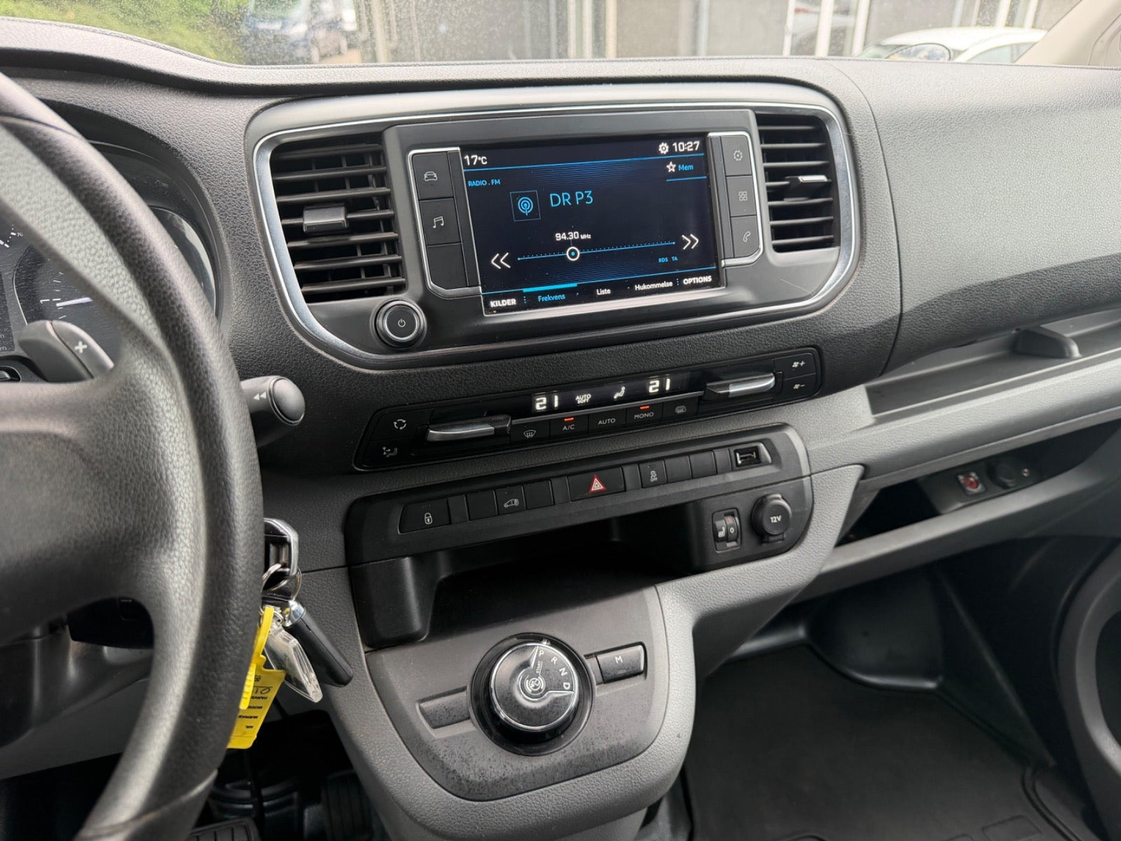 Sort Peugeot Expert fra 2018