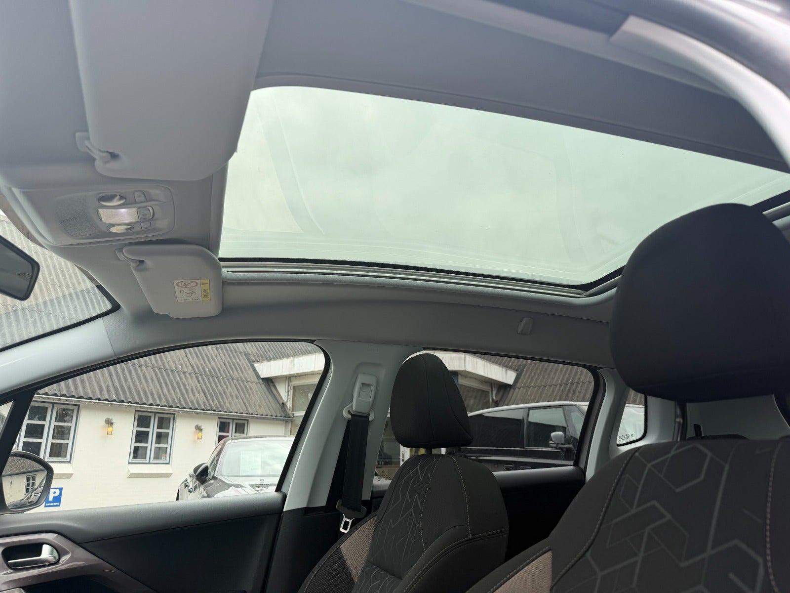 undefined Peugeot 2008 fra 2015