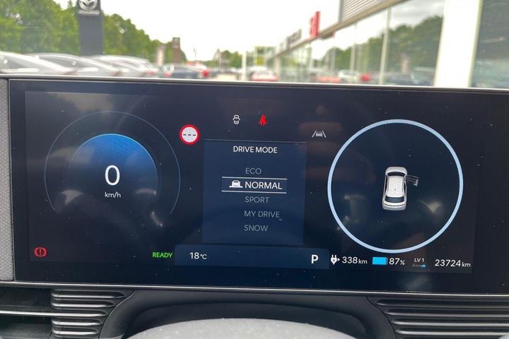 Hvid Hyundai Ioniq 5 fra 2025