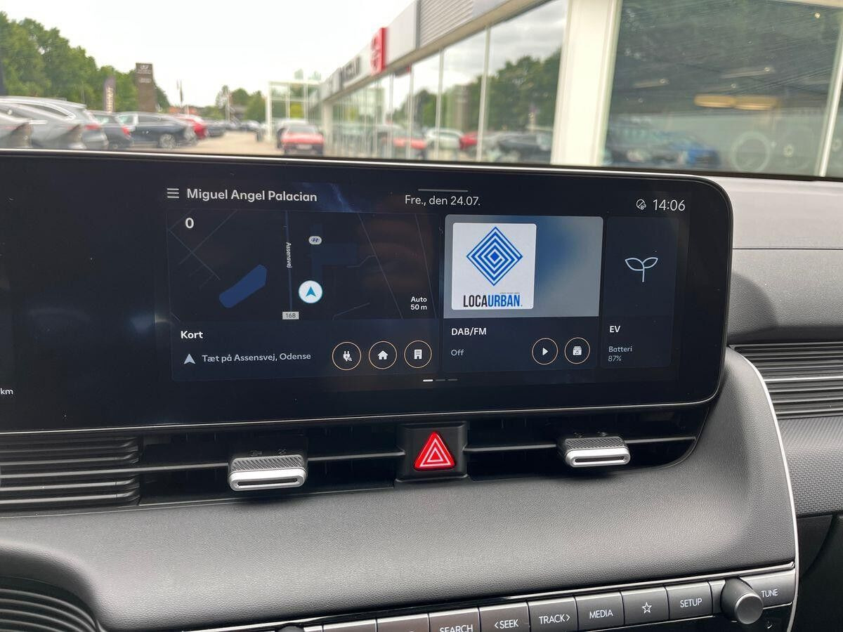 Hvid Hyundai Ioniq 5 fra 2025