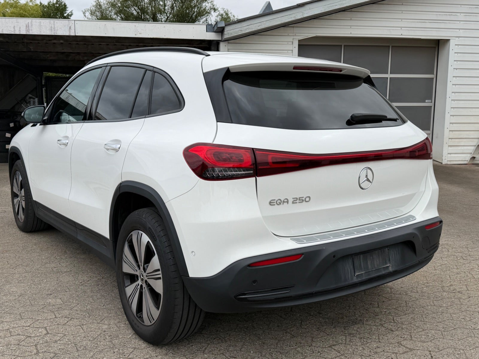undefined Mercedes EQA250 fra 2022