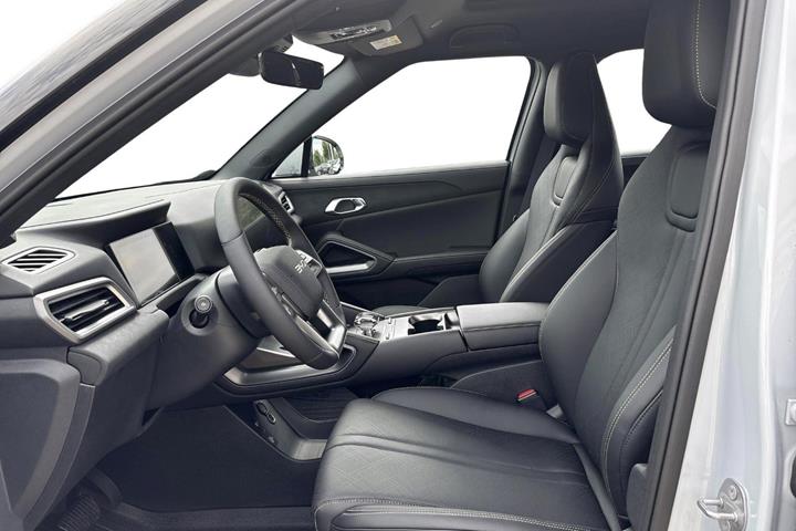 Hvid BYD Atto 2 fra 2025
