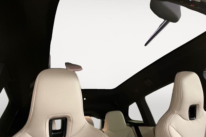 Sort BMW iX fra 2024
