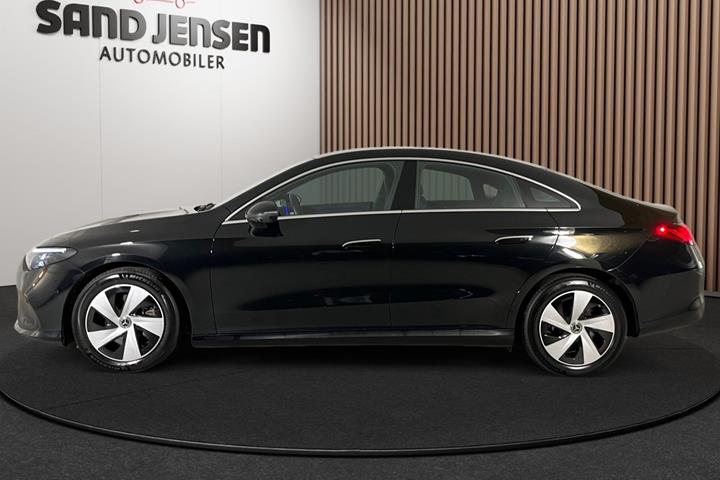 Sort Mercedes CLA250+ fra 2026