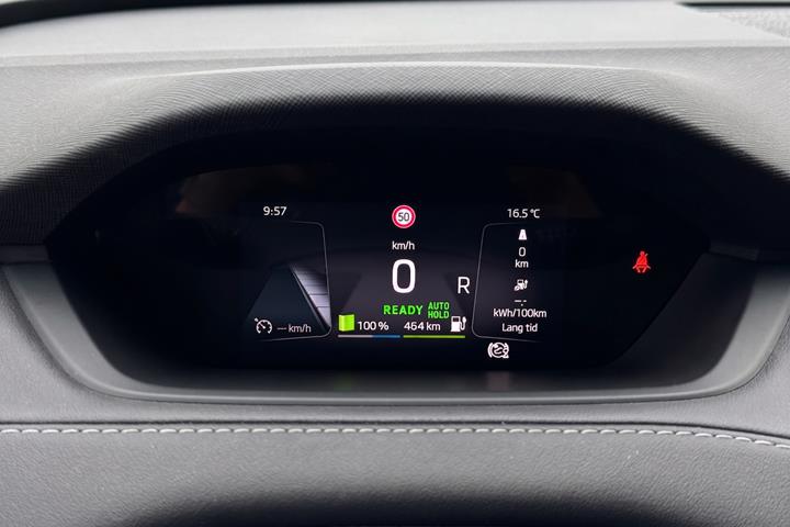 Hvid Skoda Enyaq fra 2022