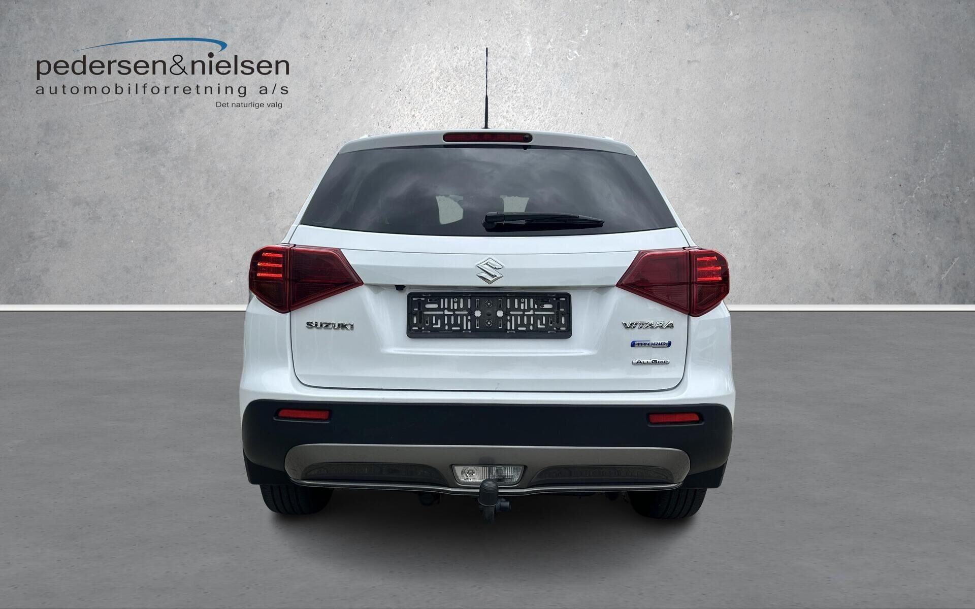 Hvid Suzuki Vitara fra 2024