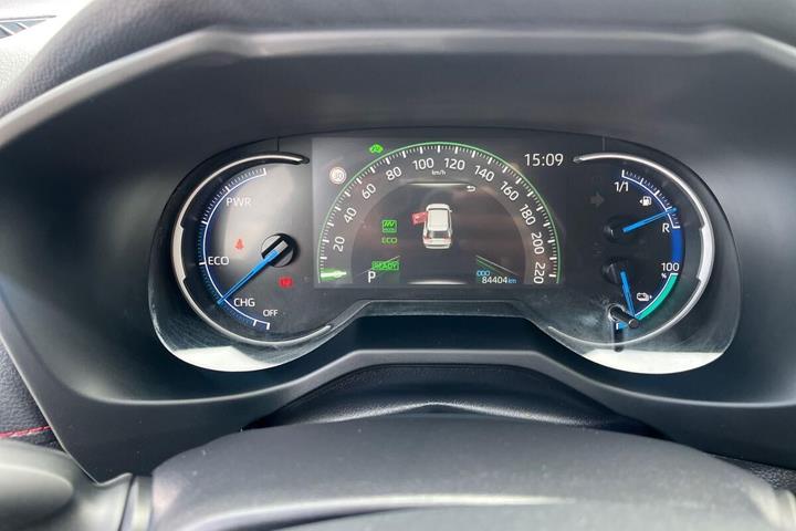 Sort Toyota RAV4 Plug-in fra 2021