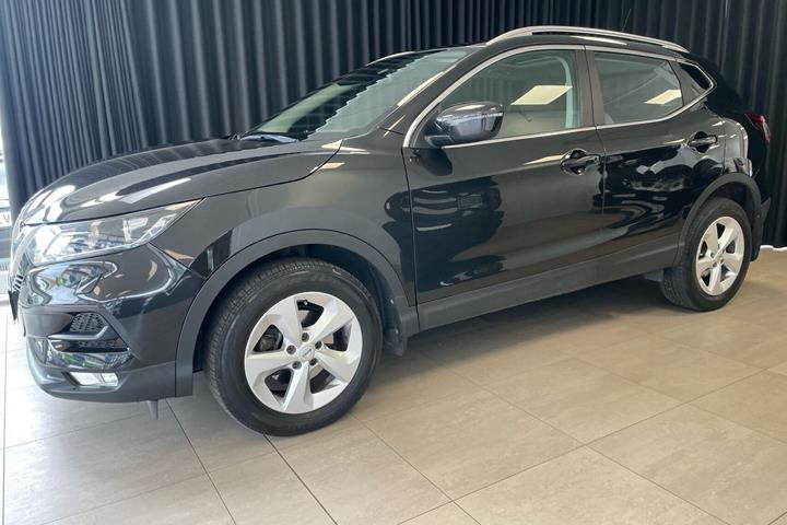 Sort Nissan Qashqai fra 2019
