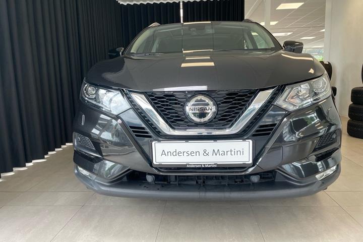 Sort Nissan Qashqai fra 2019