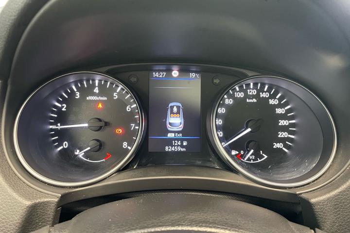 Sort Nissan Qashqai fra 2019