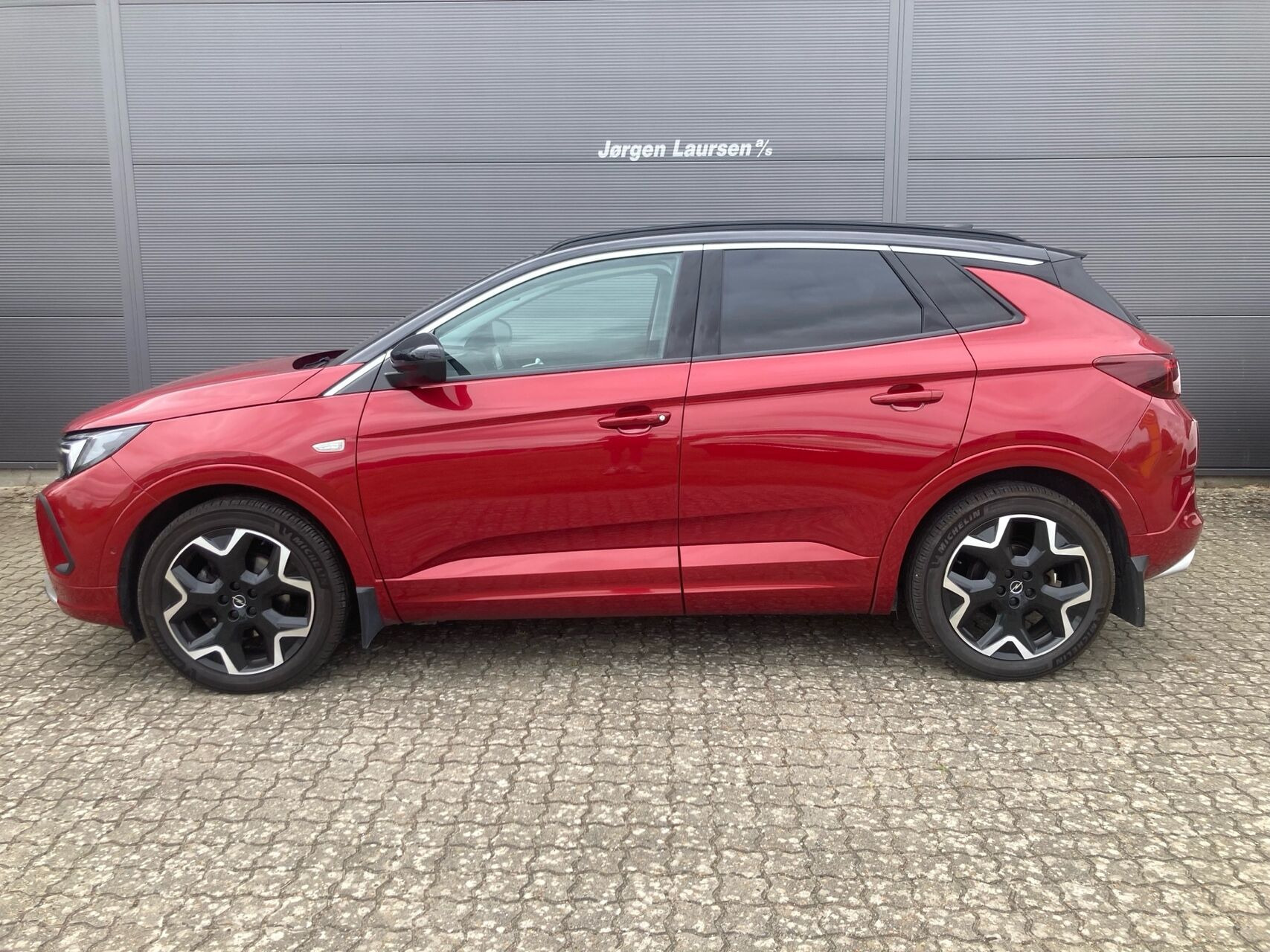 Opel Grandland 1,5 BlueHDi Elegance EAT8 130HK 5d 8g Aut.