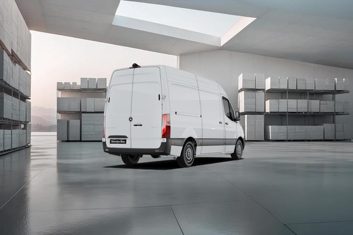 Hvid Mercedes Sprinter fra 2026