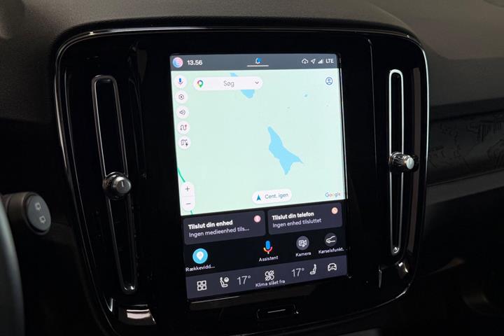 Sort Volvo XC40 fra 2023