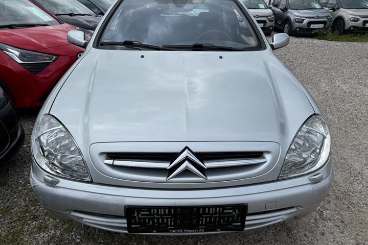 Sølv Citroën Xsara fra 2003