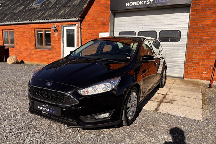 Sort Ford Focus fra 2015