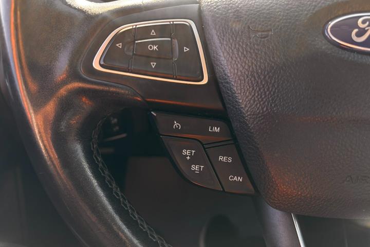 Sort Ford Focus fra 2015