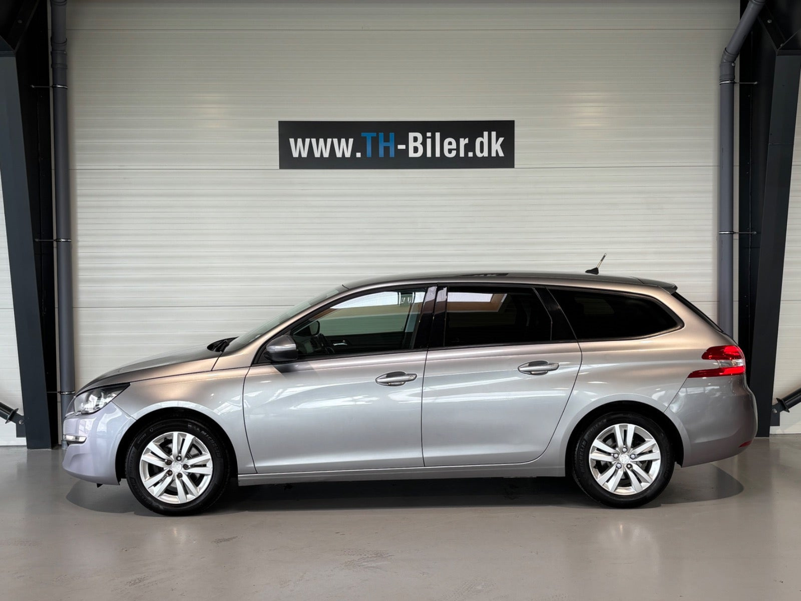undefined Peugeot 308 fra 2016