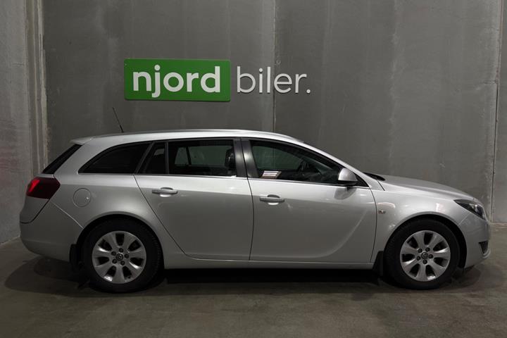 undefined Opel Insignia fra 2014