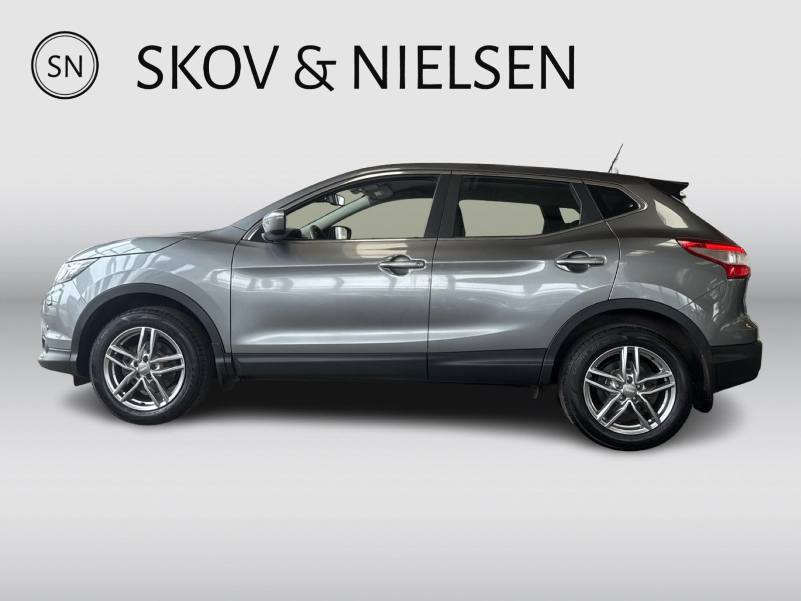 undefined Nissan Qashqai fra 2014