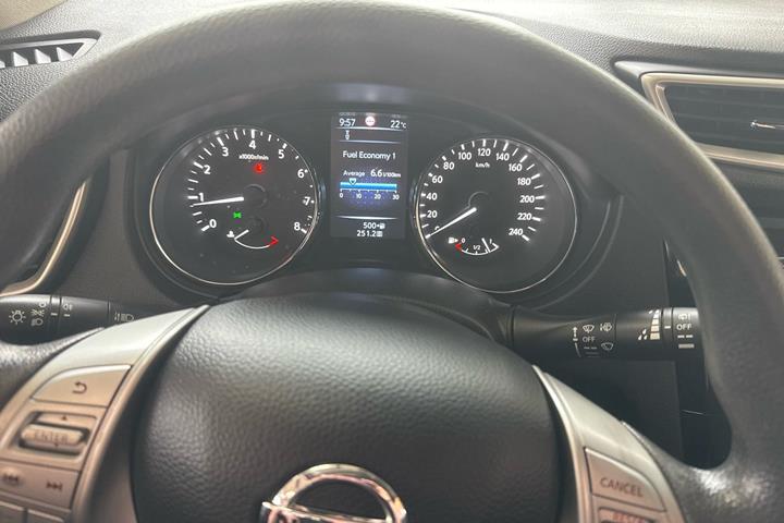 undefined Nissan Qashqai fra 2014