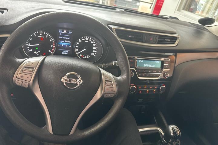 undefined Nissan Qashqai fra 2014