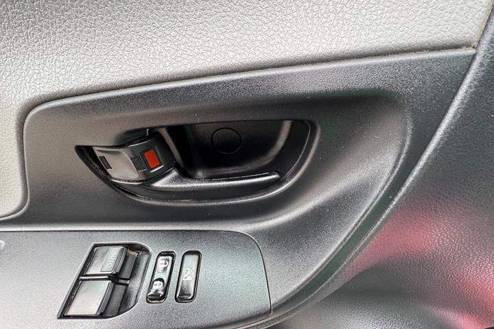 undefined Toyota Yaris fra 2015