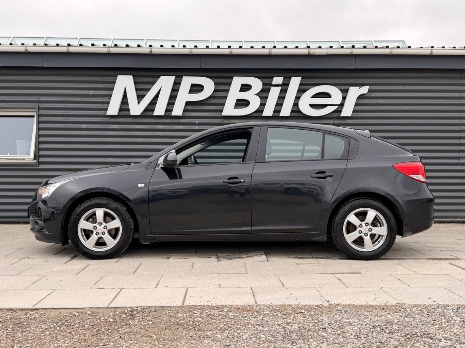 Sort Chevrolet Cruze fra 2012