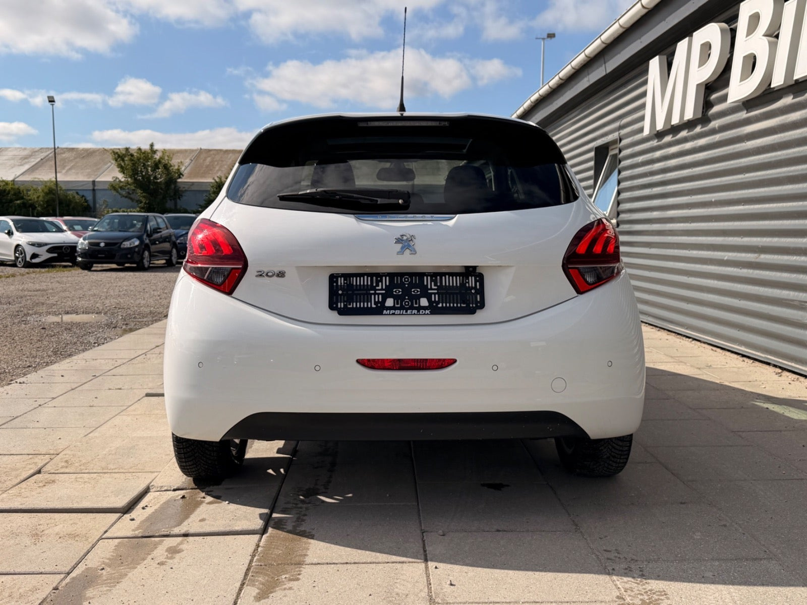 Hvid Peugeot 208 fra 2018