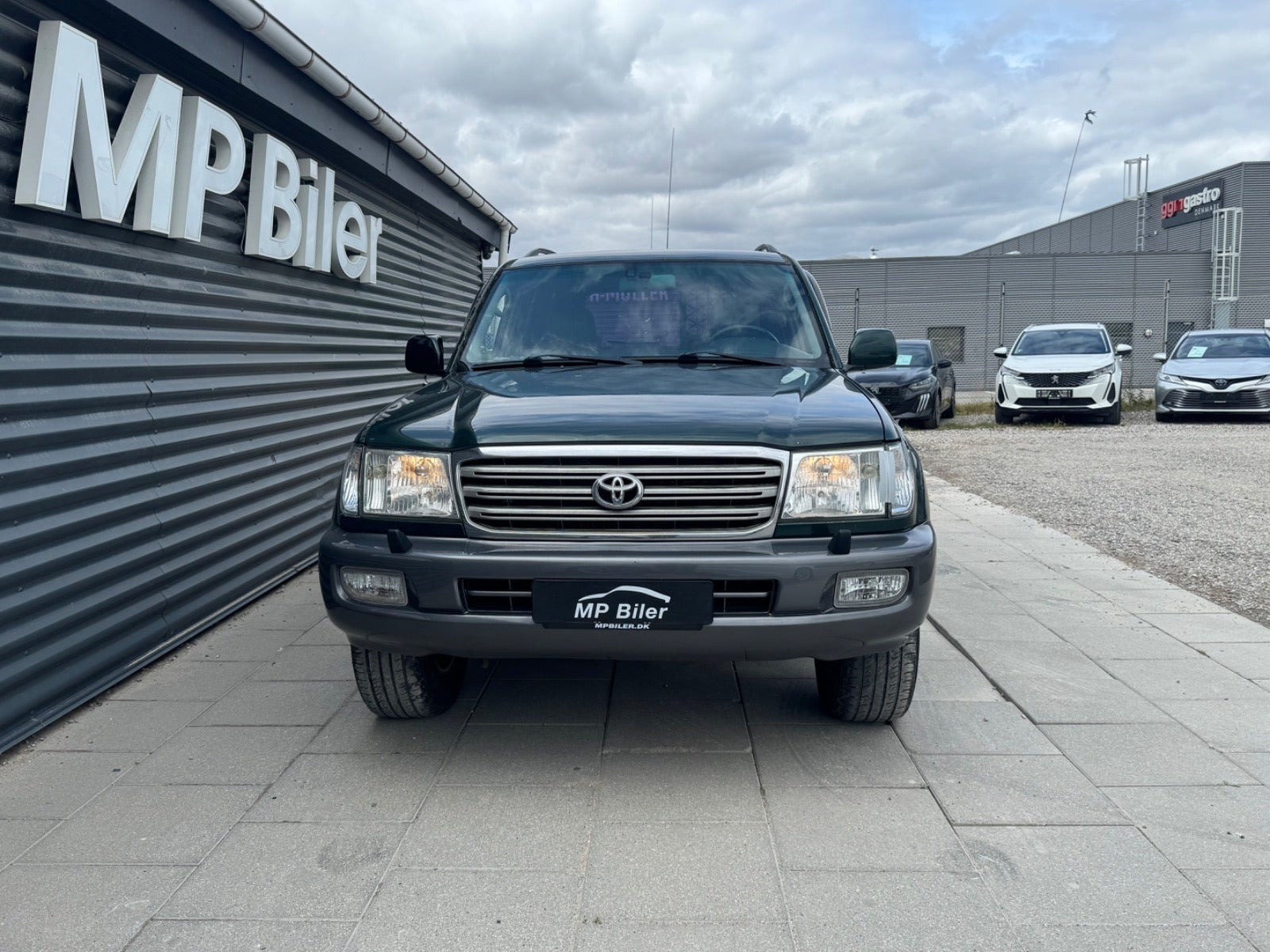 Grøn Toyota Land Cruiser fra 2004