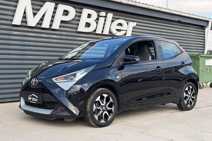Sort Toyota Aygo fra 2019