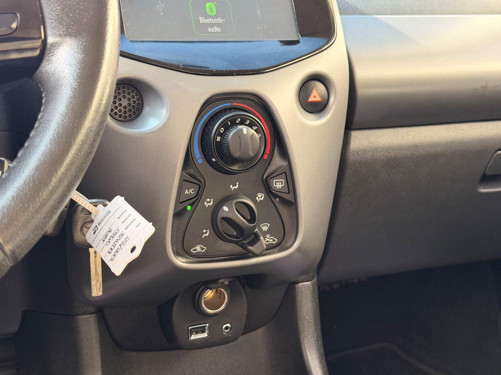 Sort Toyota Aygo fra 2019