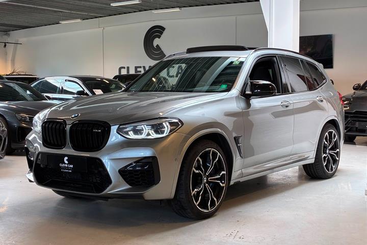 Grå BMW X3 fra 2020