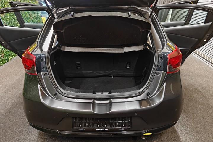undefined Mazda 2 fra 2023