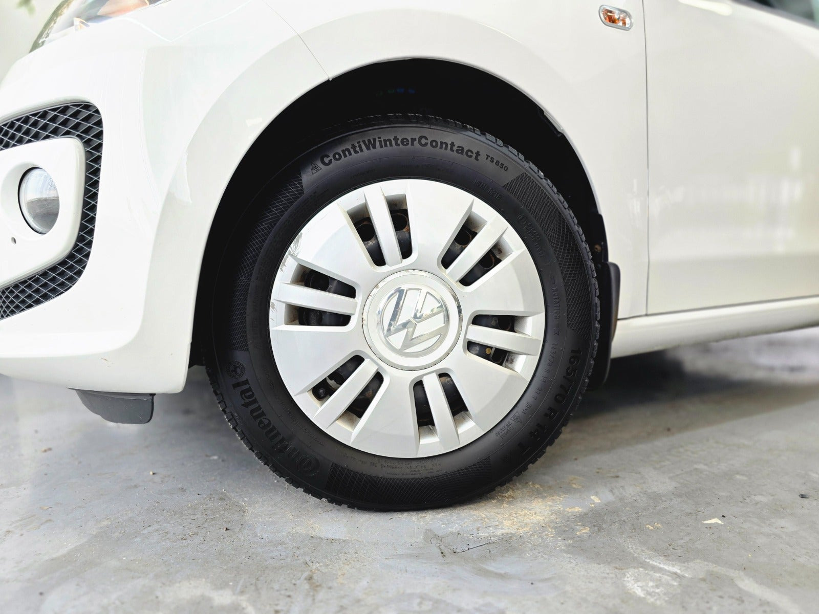 Hvid VW UP! fra 2013