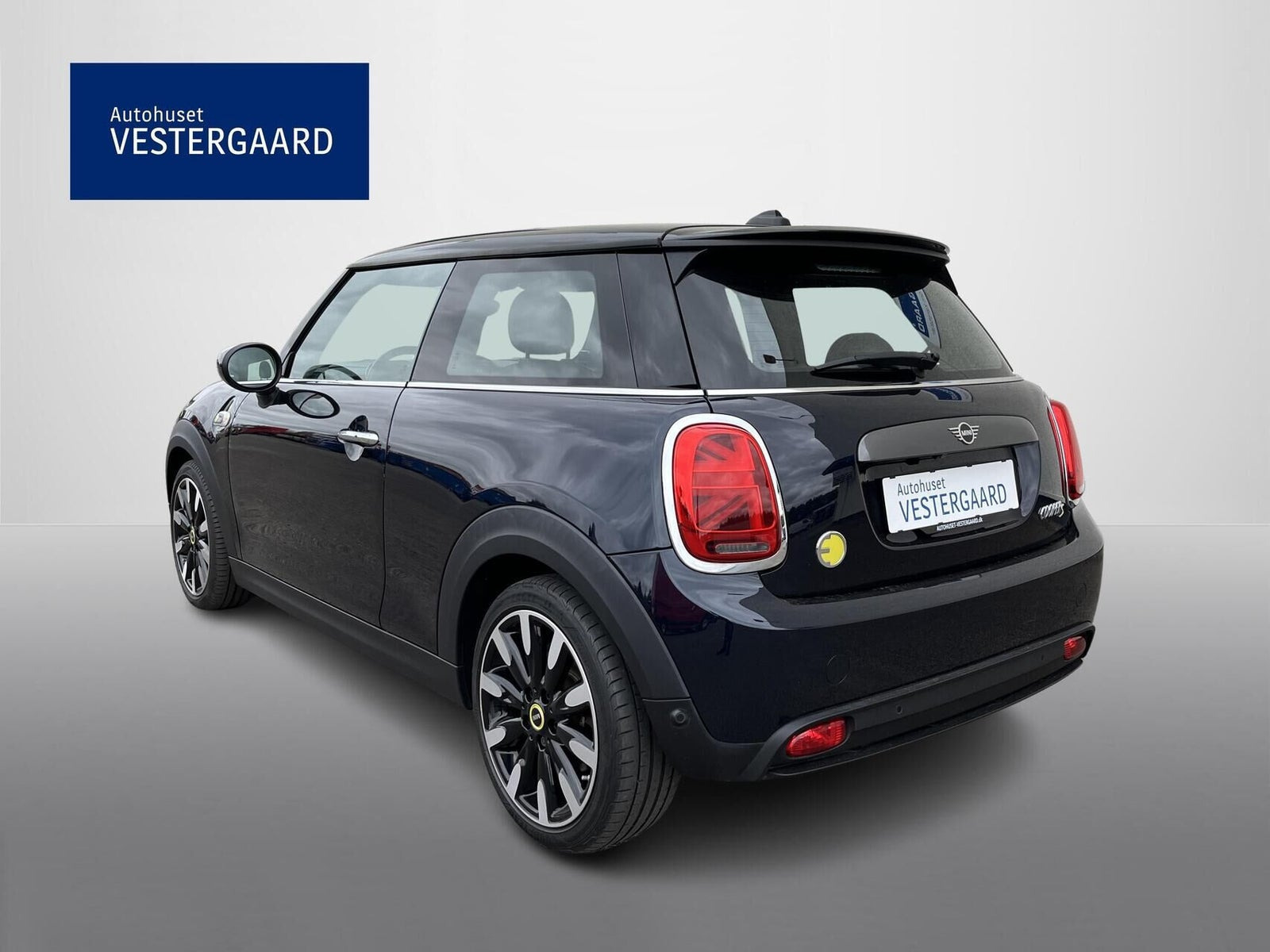 Sort Mini Cooper SE fra 2020