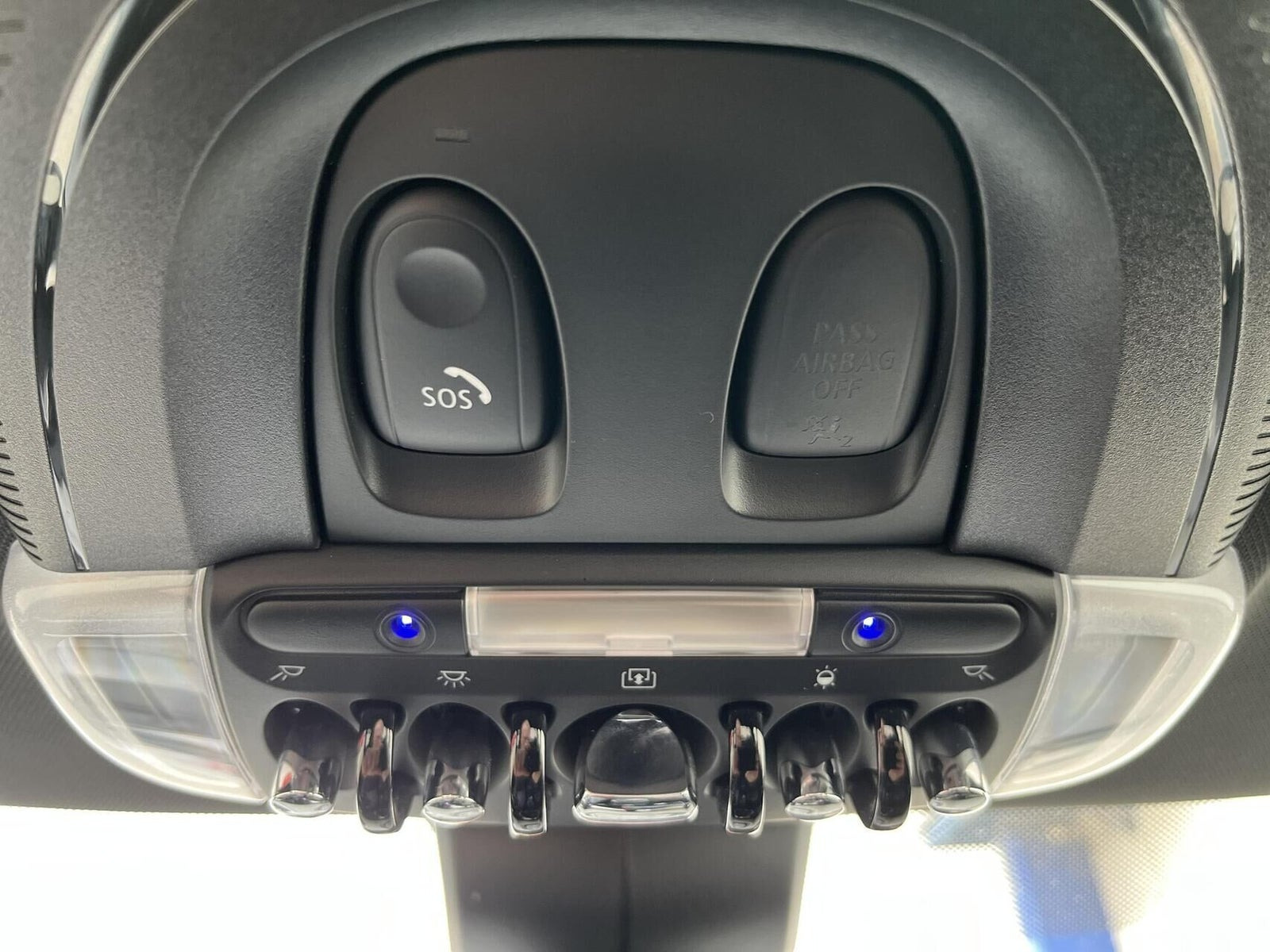 Sort Mini Cooper SE fra 2020