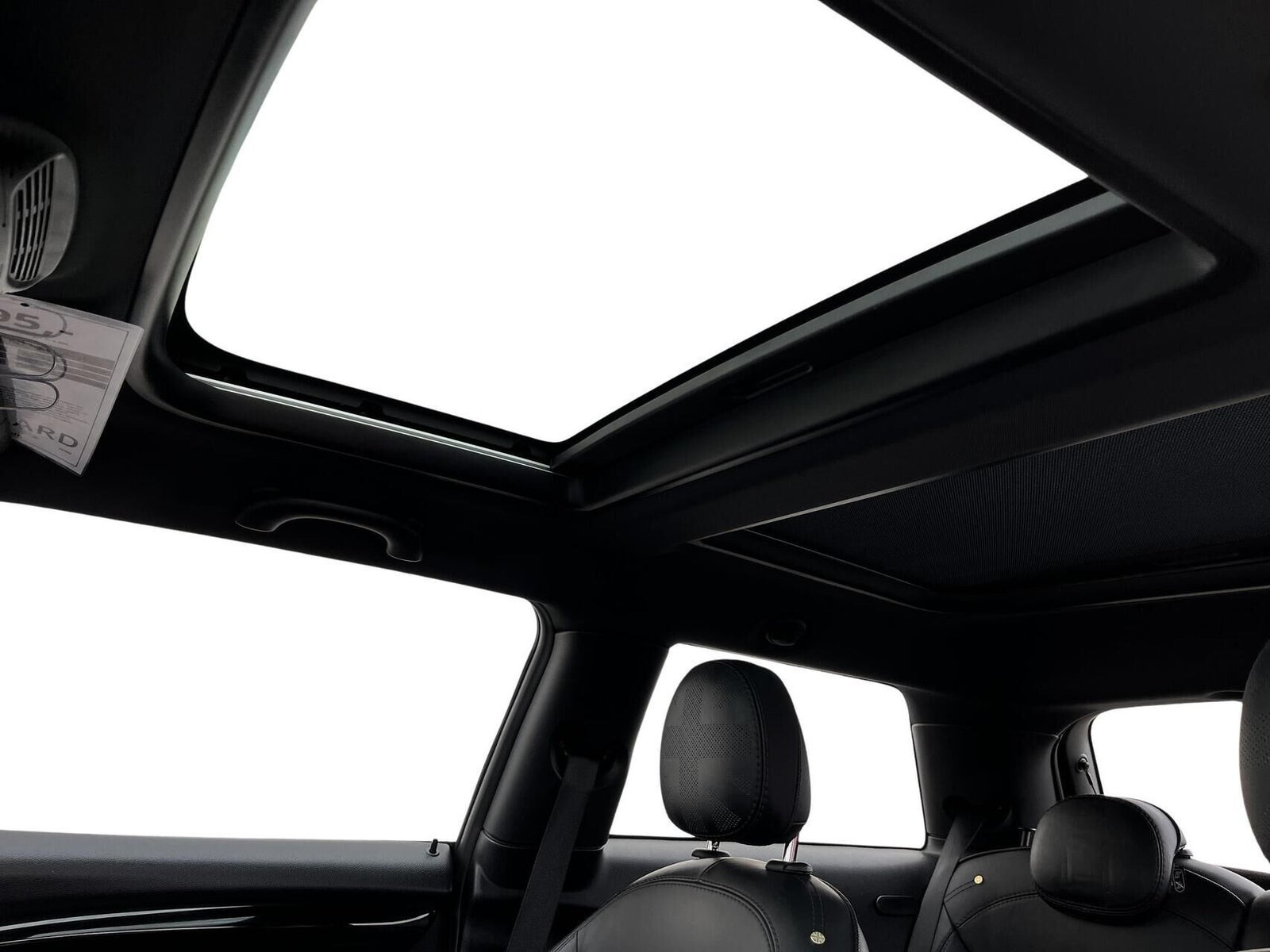Sort Mini Cooper SE fra 2020