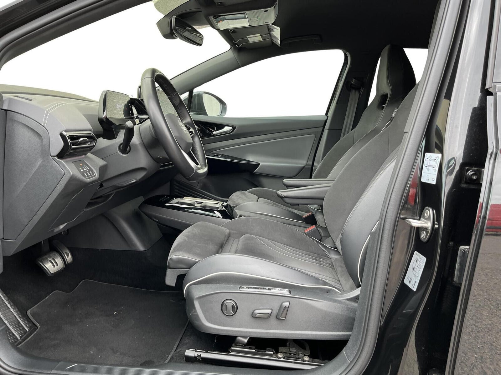 Sort VW ID.4 fra 2023